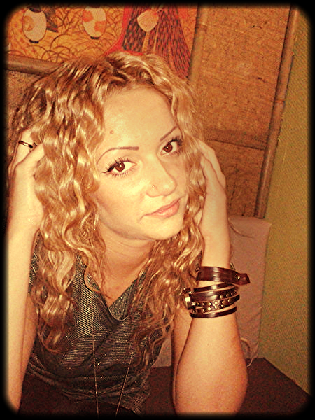 Виктория Виктория