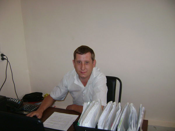 Денис Иушин