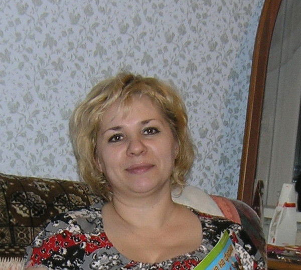 Нина Попова