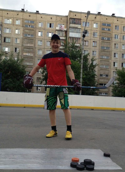 Антон Стоянков