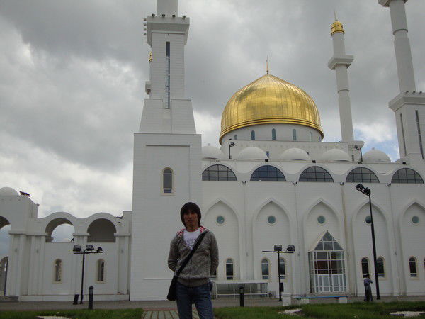 Алтынбек Муратов