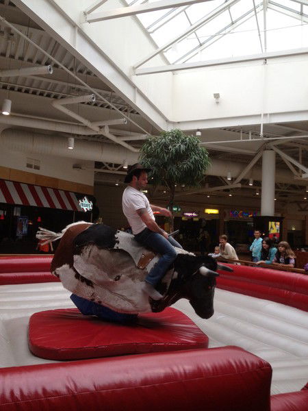 Павел Ханукаев