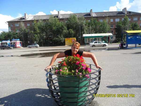 Елена Сахнова