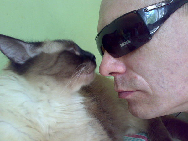 Неизвестно Неизвестно