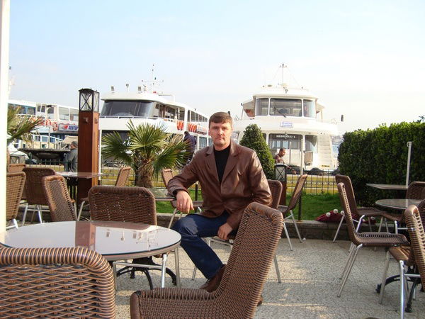 Александр Большаков