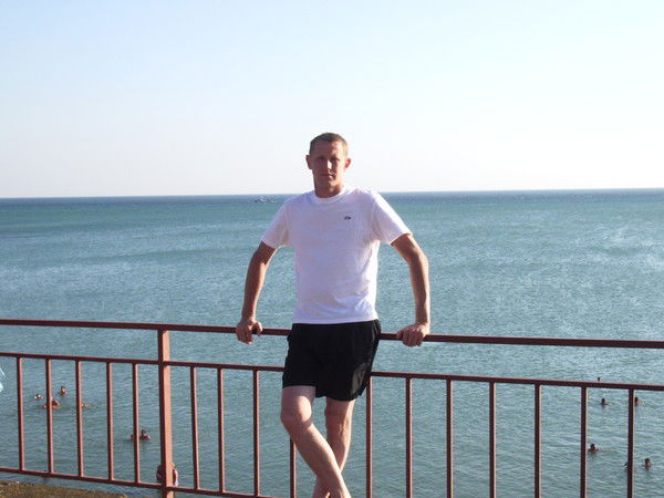 Евгений Золотов