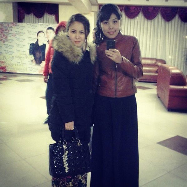 Guli Molia Gesi *best Friends*