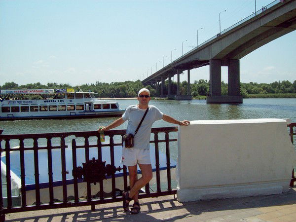 Дмитрий Слюсарь