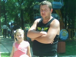 Юрий Олейников