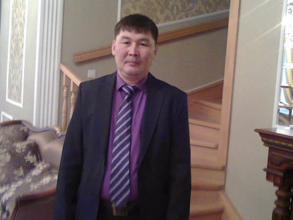 Ауезов Максат