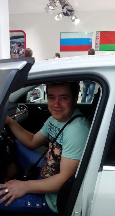 Артур Бурин