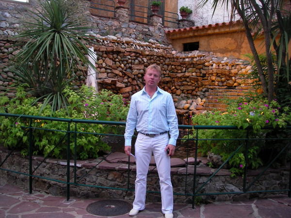 Александр Пухначев