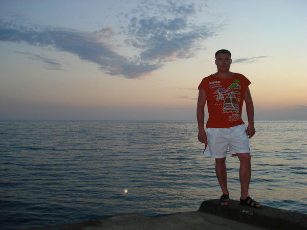 Александр Иванов