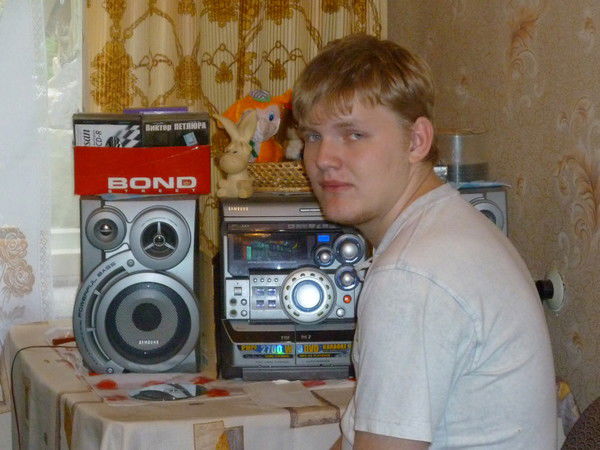 Дмитрий Назаров