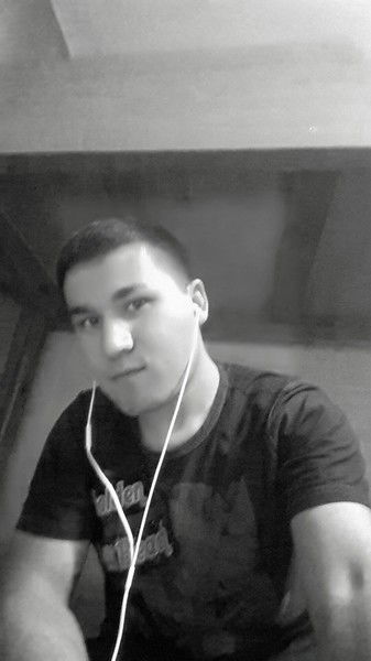 Акмурат Шаназаров