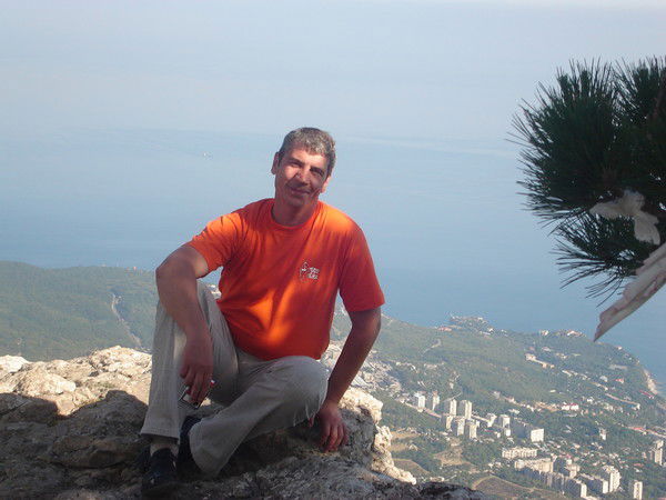 Дмитрий Степанов