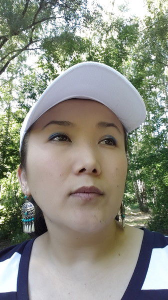 Эля Султанова