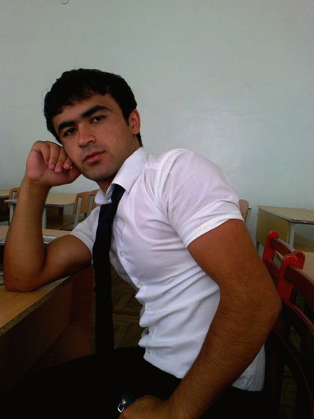 Алишер Махмадалиев