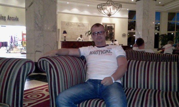 Владимир Елизаров