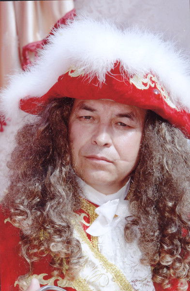 Владимир Степанов