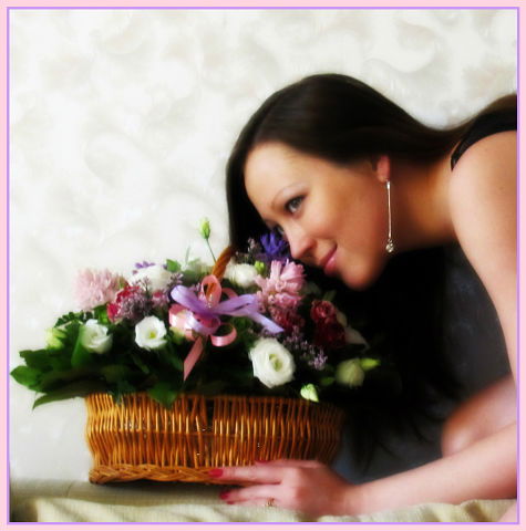 Ксения Устимова