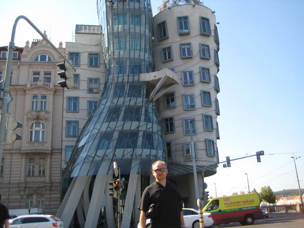 Андрей Попов