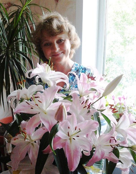 Неля Кармолина