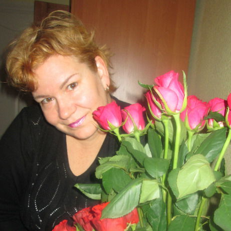 Инта Леканова