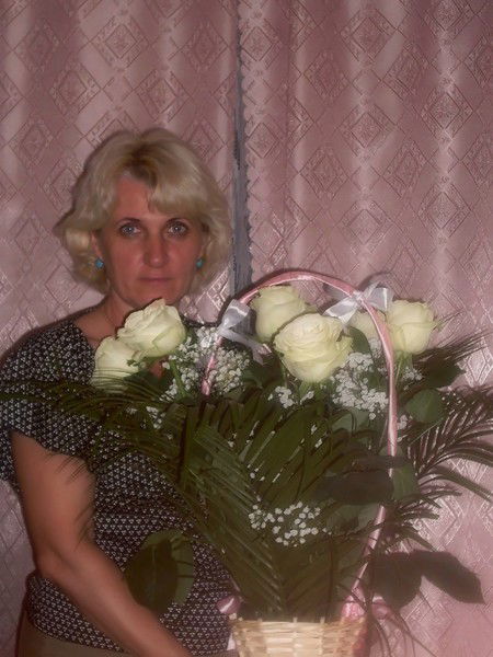 Елена Лопасова