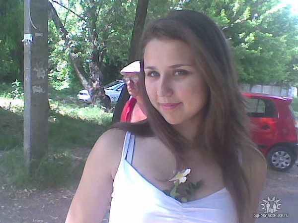 Анна Попович