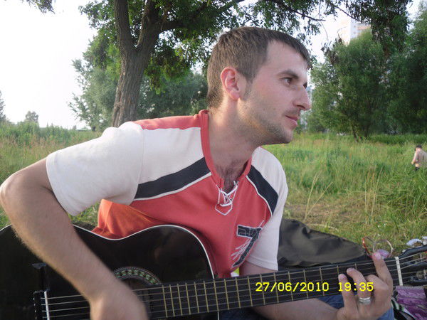 Юра Мельников