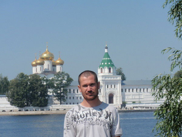 Максим Бобовников