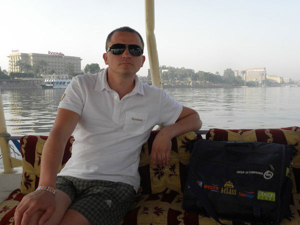 Роман Агафонов