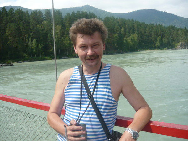 Вячеслав Хлынцев