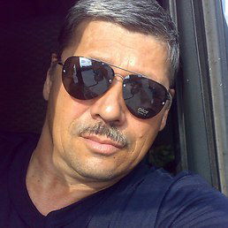 Борис Щёголев