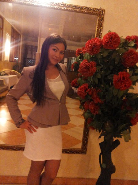 Айман Сантекова