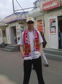 Денис Снисаренко