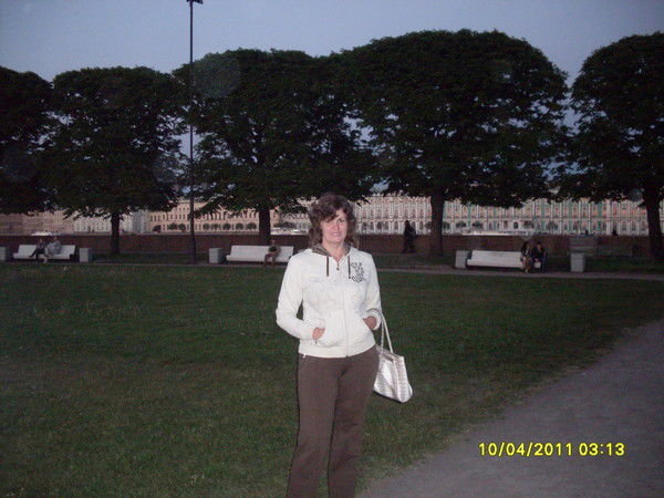 Елена Ушакова