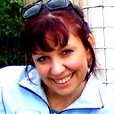 Vika Kharlamova
