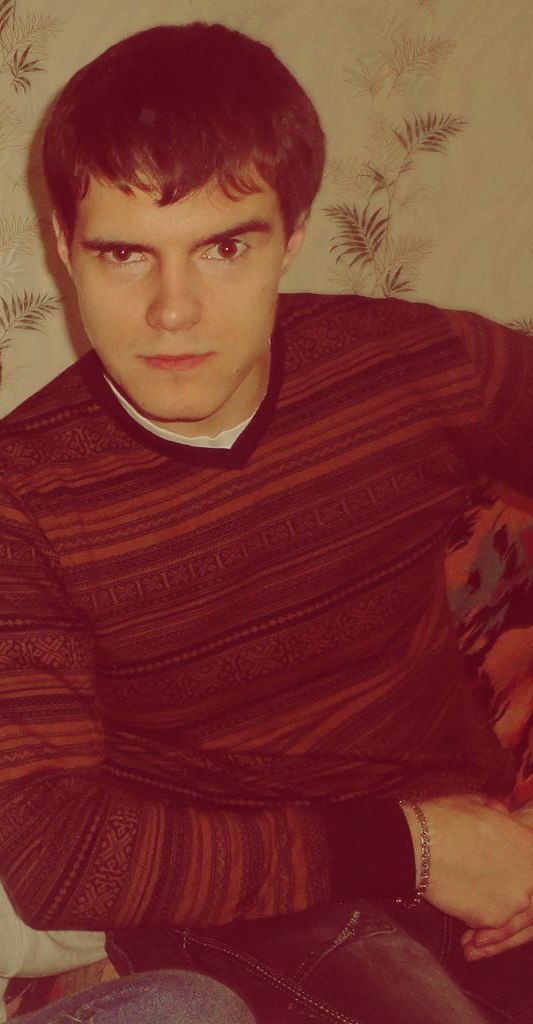 Максим Хорошилов