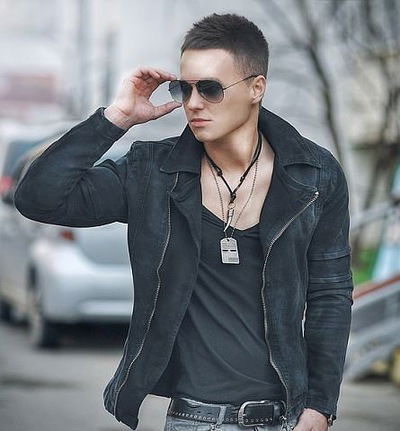 Денис Семачёв