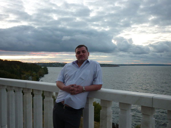 Денис Мельников