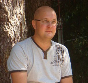 Артем Неподпоясов