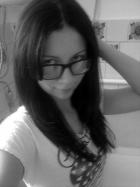 Виктория ^-^