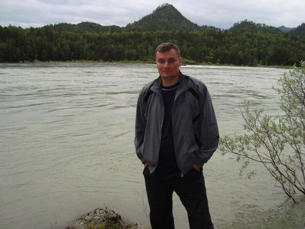 Александр Кустов