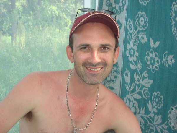 Виталий Иванов