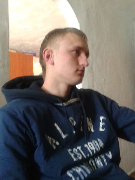 Денис Елшин