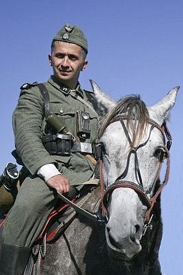 Артём Романов