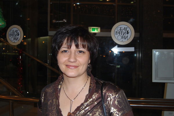 Анна Устинова