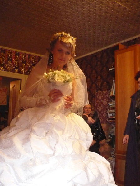 Яна Томашук